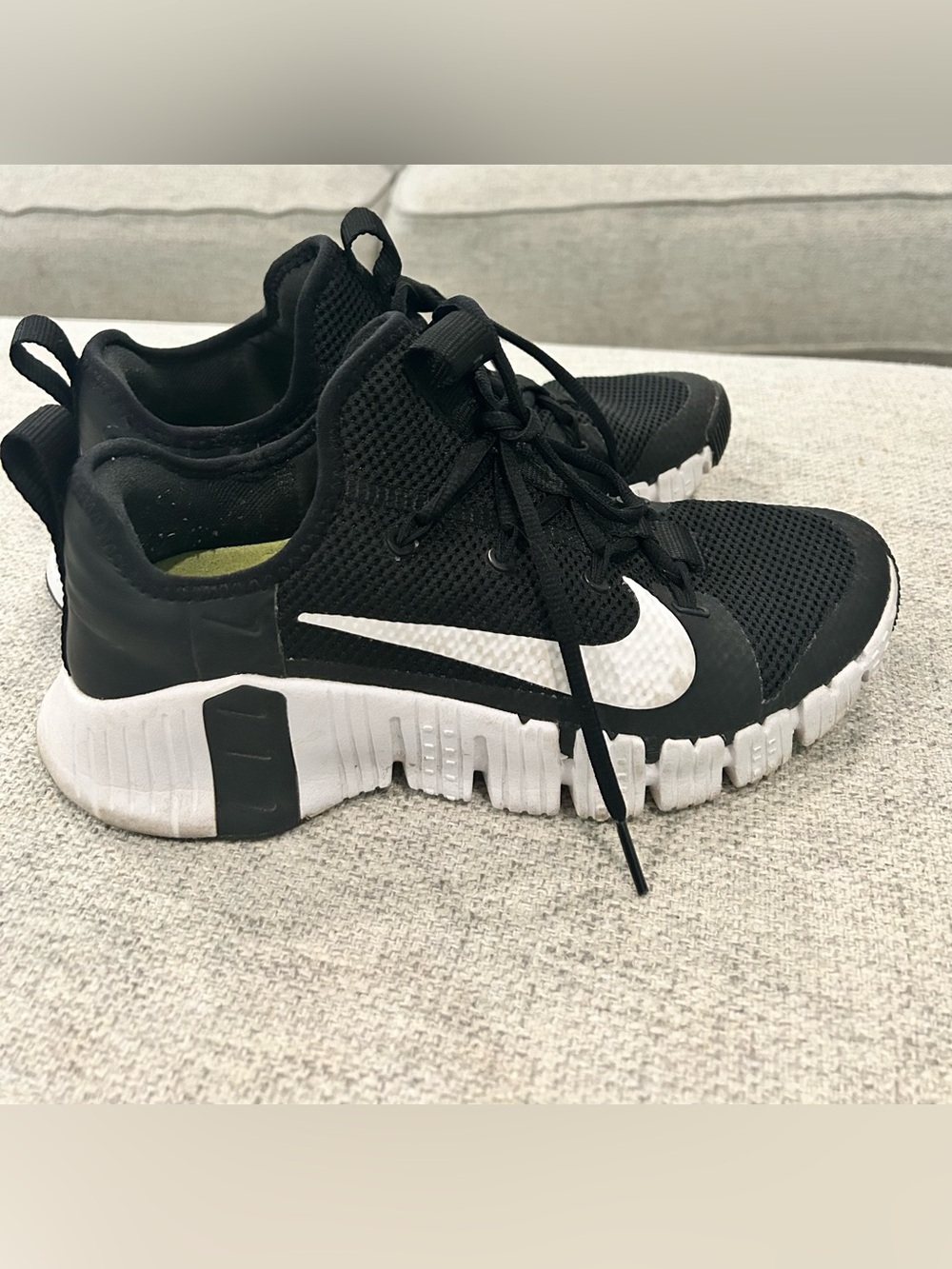 Nike Black & White Mesh Trainer Sneakers